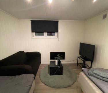 Tromsdalen Apartment | Tromsdalen Apt 1 - FREE PARKING
