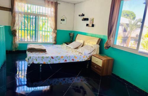 Moroni House | Tropical beach house