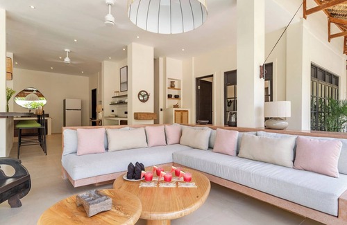 Banjar Semer Villa | Tropical Complex Villas up to 16px Next To Seminyak