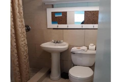 Marathon House | Tropical Cottages