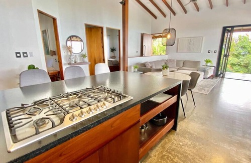 Dominical House | Tropical Estate with unparalleled luxury, privacy, safety and panoramic views