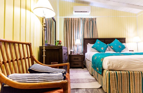 West End Hotel | Tropical Garden King