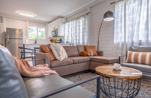 Hilo Cottage | Tropical Haven - 2BR Hilo