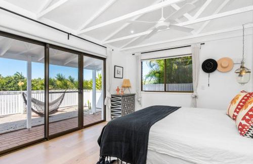 Lennox Head House | Tropical Hideaway Inspired by Palm Springs in Lennox Head