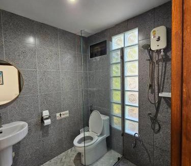 Wichit House | Tropical Oasis Aoyon Beach House