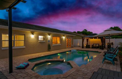 Pinellas Park House | Tropical Oasis FL Pinellas Park