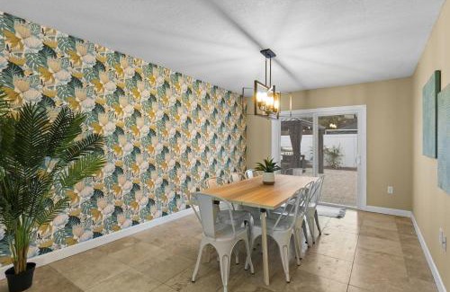 Pinellas Park House | Tropical Oasis FL Pinellas Park