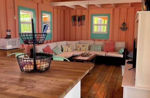 Orange Creek Cottage | Tropical Paradise, Shanna Bay, Cat Island