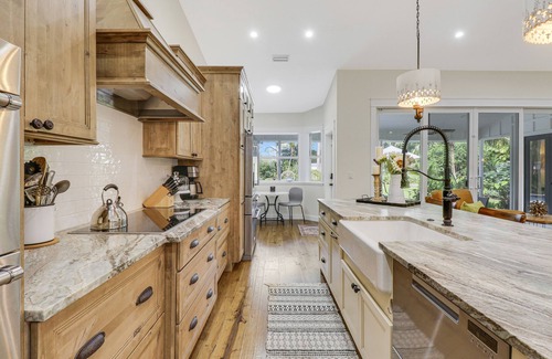Jupiter Farms House | Tropical Paradise in Jupiter Farms with Heated Pool and bocce court, sleeps 7