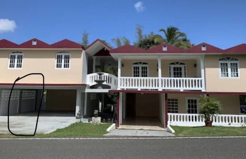 Rio Arriba Apartment | Tropical rainforest studio close to Charco Frio, with WiFi, AC, and Solar Power