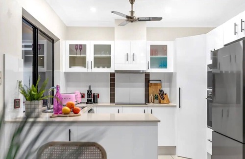 Mooroobool Villa | Tropical Resort - La Palma