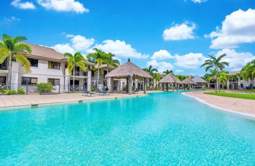 Mooroobool Villa | Tropical Resort - La Palma