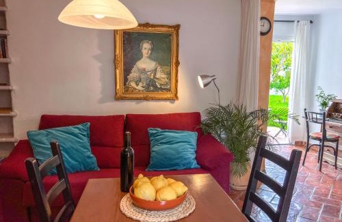 Orgiva Apartment | Tropical Studio