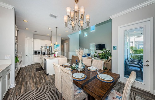 Redington Beach House | Tropical Treasure Villa | Large Swim Spa