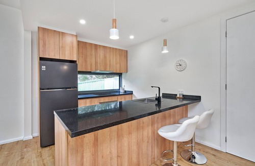 Kuranda House | Tropical View Modern Retreat