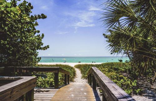 Venice Hotel | Tropical Villas Of Venice Beach