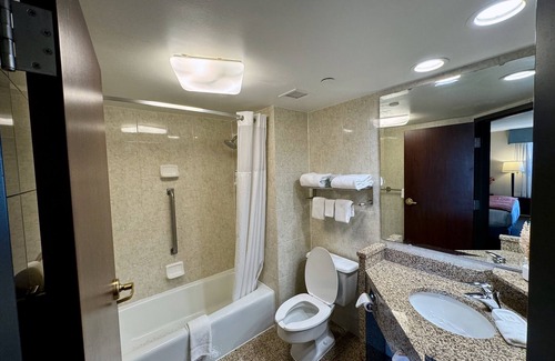 Troy Hotel | Troy Inn & Suites