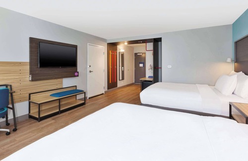 Comstock Park Hotel | Tru By Hilton Comstock Park Grand Rapids