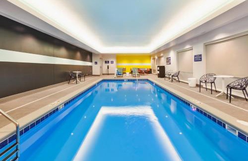 Comstock Park Hotel | Tru By Hilton Comstock Park Grand Rapids, MI