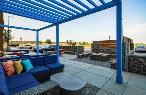 Goodyear Hotel | Tru By Hilton Goodyear Phoenix West, Az