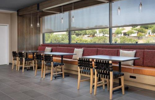 Far North Central Hotel | Tru By Hilton San Antonio North