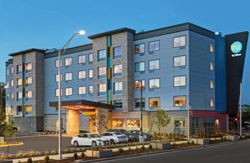 Southcenter Hotel | Tru By Hilton Tukwila Seattle Airport, Wa