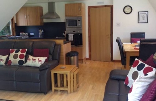 South Laggan Cabin | True North Lodge - A cozy wee highland getaway