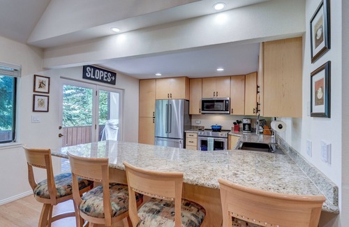 Brian Head Condo | True ski-in/out two-level condo BH. nPerfect for two families with a king suite.