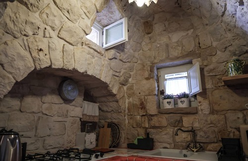 Impalata House | Trulletto with swimming pool in Monopoli