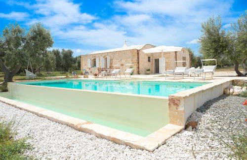 Villa Castelli Villa | Trullo Delori with infinity Pool