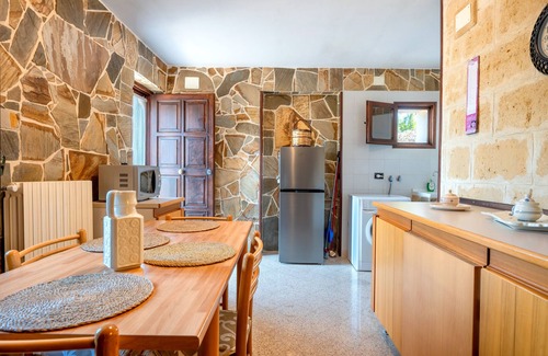 Fasano House | Trullo 'Dona Filomena' with Private Terrace, Private Garden and Wi-Fi