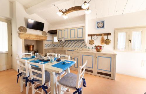 Torre San Giovanni House | Trullo Mmammineddhu by Salento Affitti