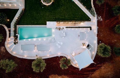 Cisternino Villa | Trullo Tirunno - Five Bedroom Villa, Sleeps 11