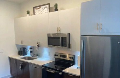 Forest Park Apartment | Truly a home away from home and then some