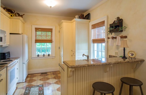 James Monroe House | Truly unique stay riverfront cottages w/pool, beach, gardens and vineyards