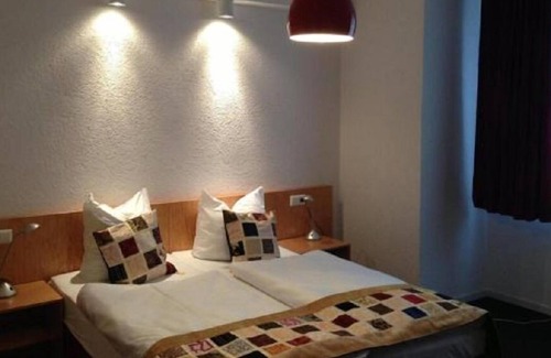 Feuerbach-Mitte Hotel | Trust Hotel & Appartements