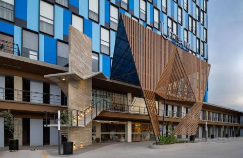 Ciudad Guzman Hotel | TRYP By Wyndham Ciudad Guzmán UTTSA