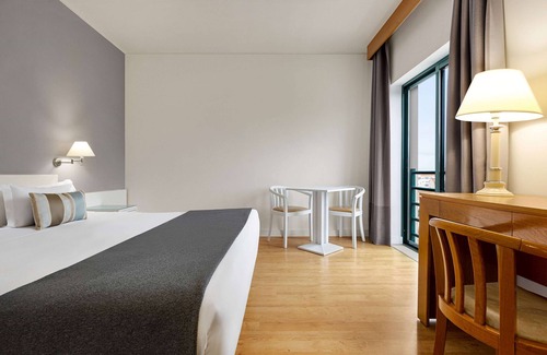 Palhais Hotel | TRYP by Wyndham Montijo Parque Hotel