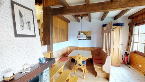 Blatten bei Naters Ski Chalet | Tschuggen 70