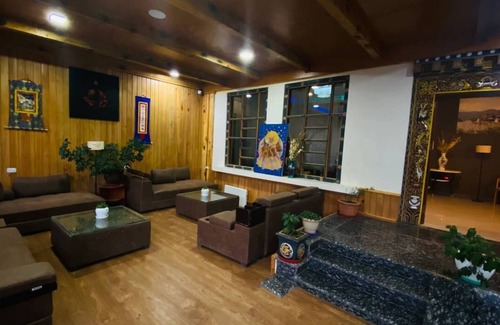 Paro Hotel | Tsherim Resort