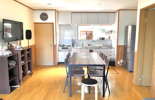 Anan House | Tsubaki House