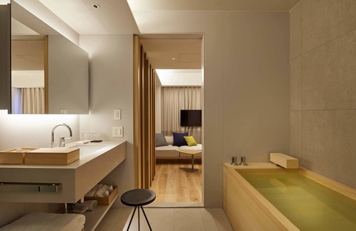 Chuo Hotel | TSUKI Tokyo