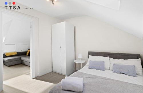 Addiscombe Apartment | TTSA - Essential 1 Bedroom Apartment 1 Croydon