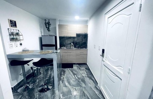 Cali Apartment | Tu Casita Caney with free parking