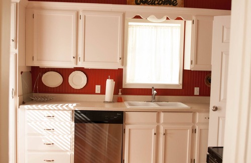 New Braunfels House | Tuber’s Paradise Walk to Wurstfest