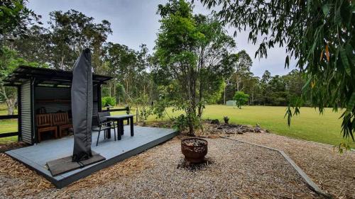 Rathdowney House | Tuckeroo Cottages - Blue Wren Cottage