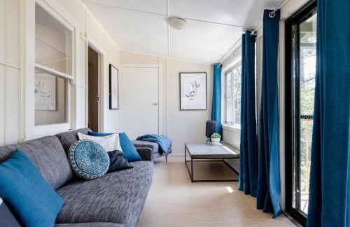 Repton House | Tuckers Rocks Cottage