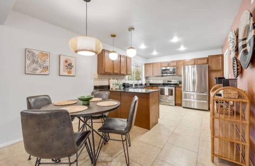 Tucson House | Tucson Desert Vibes;Privacy/Pets/Huge Yard/3bd2bth