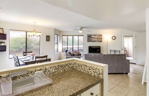 Quail Canyon Condo | Tucson Escape w/Outdoor Community Pool & Hot Tub!