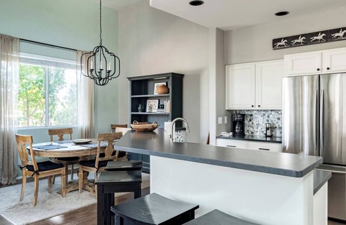 Casas Adobes House | Tucson golf retreat - view of Catalina Mountains, easy access to bike trails